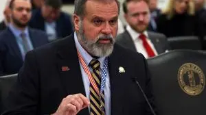 Lawmaker files bill requiring citizenship status on driver's licenses, personal identification cards