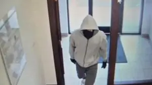 2 killed in Berea bank robbery; suspect still at large