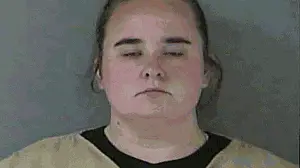Eddyville prison employee arrested