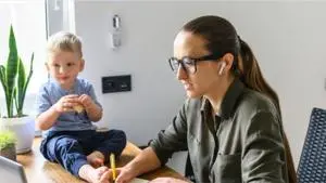 Report: Childcare access keeps many parents from finishing college