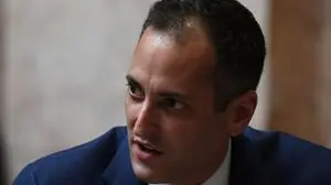 Ky. lawmaker proposes constitutional amendment establishing right to abortion, reproductive freedom