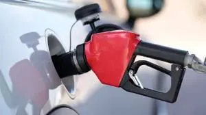Gas prices falling; Kentucky average at $3.33