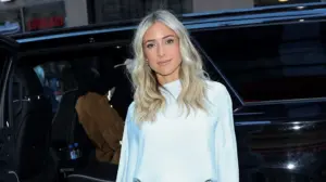 Kristin Cavallari rocks daring denim and lace look in sizzling new photos