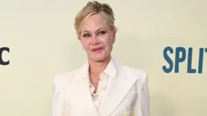 Melanie Griffith stuns in black swimsuit during wellness retreat: 'Healing and renewal'
