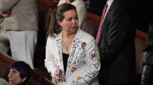 Hawaii Dem reveals why she stayed seated during Trump's viral SOTU moment about prioritizing Americans