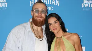 George Kittle says he outkicked his coverage as wife Claire made her SI Swimsuit model dreams come true