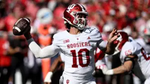 Indiana survives Nebraska in comeback win, extends nation's longest active winning streak