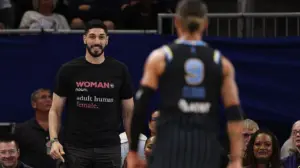 Chicago Sky owner opens up on Enes Kanter Freedom ejection, makes analogy to shooting a gun