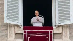 Pope Leo welcomed back as he delivers Angelus prayer days after lung cancer surgery