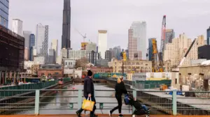 Mamdani's rent freeze, tax hikes a 'one-two wealth destruction punch,' economists warn