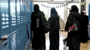 California school district sued over field trip to mosque where students allegedly donned Muslim garb