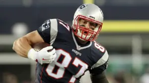Patriots legend Rob Gronkowski reveals the impact politics has on locker room dynamics