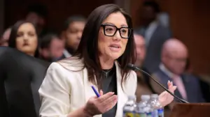 Labor Secretary Lori Chavez-DeRemer exits Trump admin; Keith Sonderling named acting head