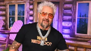 Guy Fieri champions veterans and military who 'keep this country free' in exchange with Kevin Costner