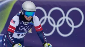 Lindsey Vonn crashes in Winter Olympics alpine ski women's downhill event