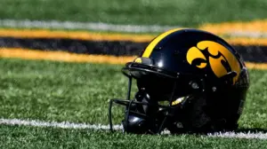 Iowa Hawkeyes get +5.5 points as college football betting pick against Michigan in Ann Arbor