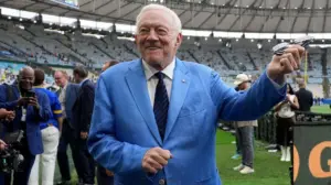 Jerry Jones goes all in as Cowboys trade for Steelers' Joey Porter Jr in hopes of Super Bowl push