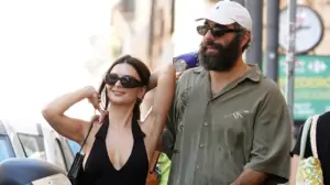 Emily Ratajkowski and boyfriend Romain Gavras share passionate kiss on vacation in Rome