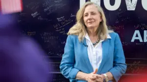 Spanberger breaks silence on ‘sanctuary’ claims as ICE clashes heat up