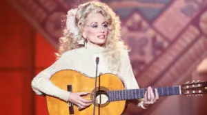 Dolly Parton 'could not bear negative things' and kept her cancer diagnosis from fans and family