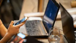 Medicare and Social Security scams: Warning signs and tips