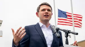LIZ PEEK: Two troubled Senate races could spoil Democrats' blue-wave fantasy