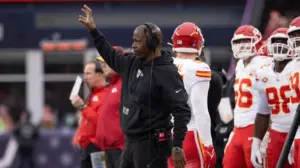 Chiefs assistant coach charged with misdemeanor domestic battery against daughter just before NFL Draft