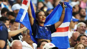 European World Cup Instagram influencers can stay after backing the blue, Caitlin attacked & a steak rack!