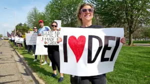 Fox News Campus Radicals Newsletter: School grapples with ‘whiteness,’ OnlyFans lecture, Thanksgiving turmoil