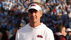 LSU’s Lane Kiffin nets $500K after Ole Miss falls in CFP semifinal, contract shows