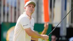 Justin Rose's first tournament with new McLaren-designed clubs has not been stellar
