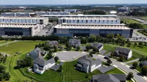 Inside the neighborhood living on the edge of America’s tech frontier