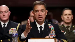 CENTCOM commander touts USS Abraham Lincoln mental health record after more than 260 days without port call